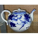 CHINESE GLOBULAR BLUE AND WHITE TEA POT