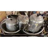 CARTON - CANTEEN STYLE STAINLESS STEEL TEAPOTS, MIXING BOWLS,