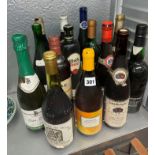 FIFTEEN BOTTLES OF VARIOUS WINES AND WINE RACK