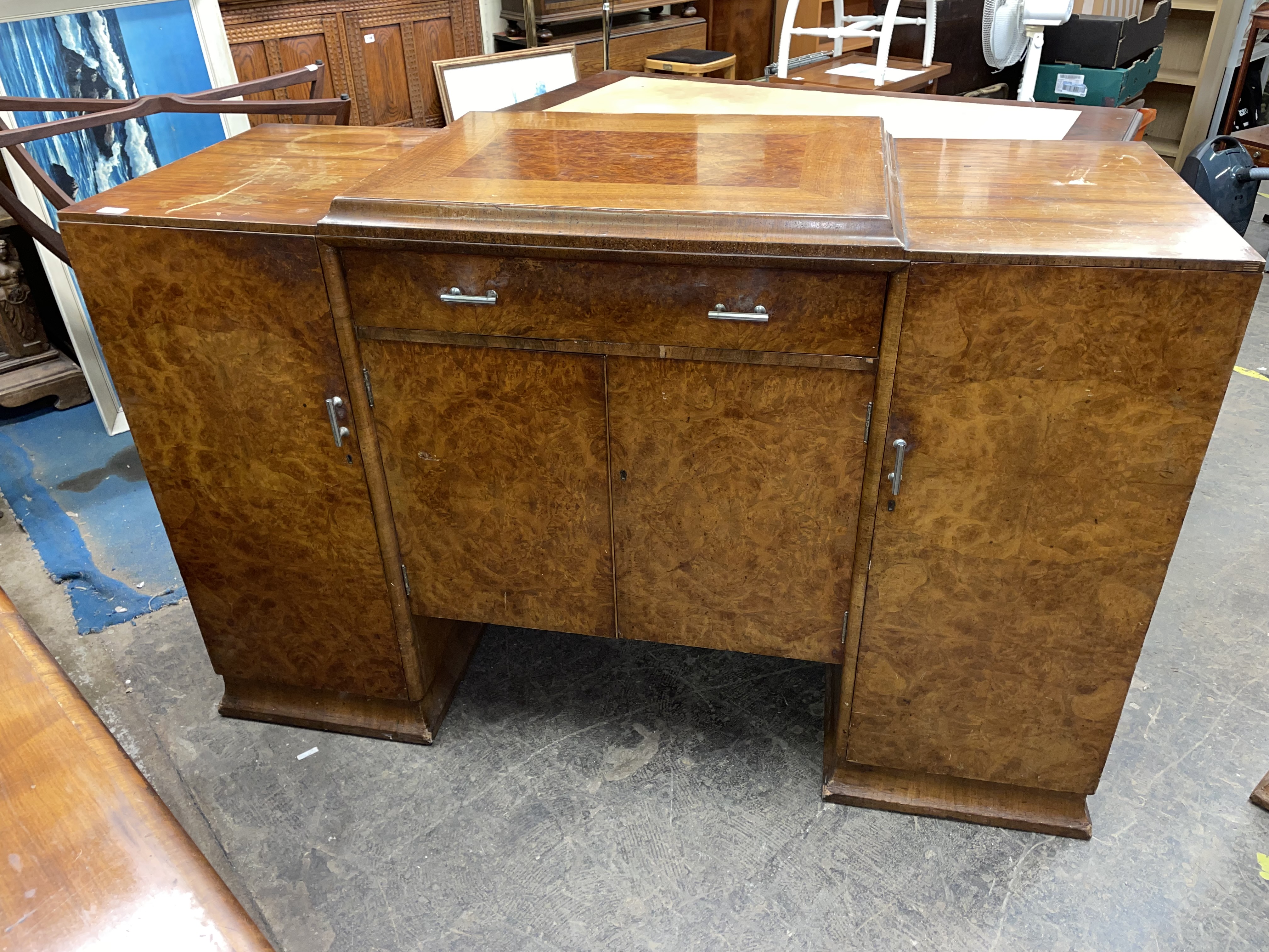 ART DECO GEOMETRIC WALNUT AND BURR WALNUT DINING ROOM SUITE IN THE MANOR OF HILLE INCLUDING - Image 4 of 5