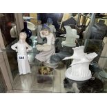 LLADRO FIGURE GROUP OF A GIRL,