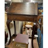 SMALL OAK BUREAU ON CABRIOLE LEGS