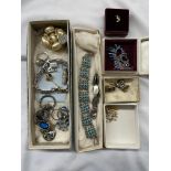 SELECTION OF COSTUME JEWELLERY, BRACELETS, EARRINGS, RINGS,