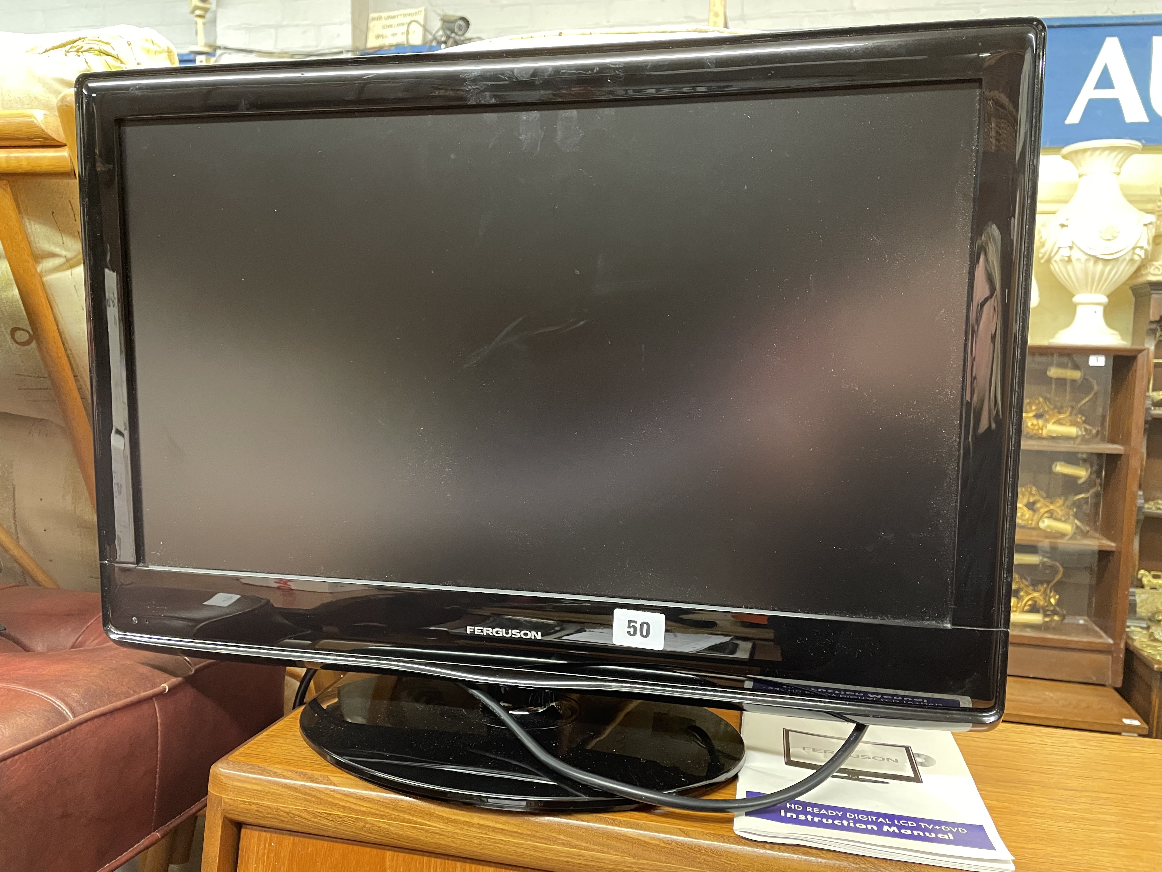 FERGUSON 24 INCH DIGITAL LCD TV