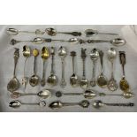 BAG OF MISCELLANEOUS HALLMARKED SILVER NOVELTY TEASPOONS AND CONTINENTAL WHITE METAL SPOONS 9.