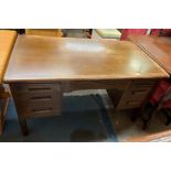 MID 20TH CENTURY OAK DOUBLE PEDESTAL OFFICE DESK