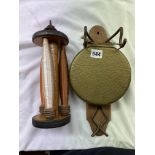 WALL MOUNTED SERVING GONG AND TRIYARN SHUTTLE