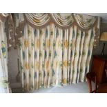 PAIR OF DESIGNERS GUILD INTERLINED PATTERNED FABRIC CURTAINS WITH TIE BACKS AND PELMET 8FT WIDTH