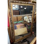 GILT FRAMED DECORATIVE MIRROR