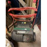 QUALCAST ELECTRIC LAWN RAKE SCARIFIER