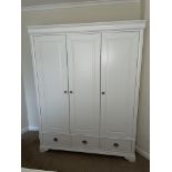 GOOD QUALITY CONTEMPORARY THREE DOOR WHITE WARDROBE WITH DRAWERS TO BASE (NOW IN KNOCKED DOWN FORM