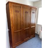 CONTEMPORARY OAK FRONTED TRIPLE DOOR WARDROBE (NOW IN KNOCKED DOWN FORM FOR EASE OF