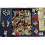 BOX OF MISCELLANEOUS COSTUME JEWELLERY MAINLY EARRING SETS,