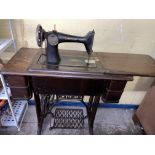 SINGER TREADLE SEWING MACHINE