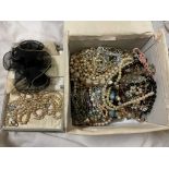 BOX OF MISCELLANEOUS COSTUME JEWELLERY INCLUDING LOTUS PEARLS, BEADS, HAIR SLIDES,