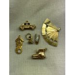 9CT GOLD CAR CHARM, NOVELTY BOOT BRIDE AND GROOM, A FAN,