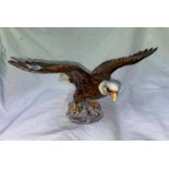 BESWICK GLOSS 1018 BALD EAGLE