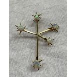 UNMARKED YELLOW METAL ABSTRACT STAR BURST FIVE OPAL BAR BROOCH 4.