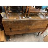 GEORGE II OAK DROP FLAP DINING TABLE ON TAPERED LEGS WITH CLUB FEET