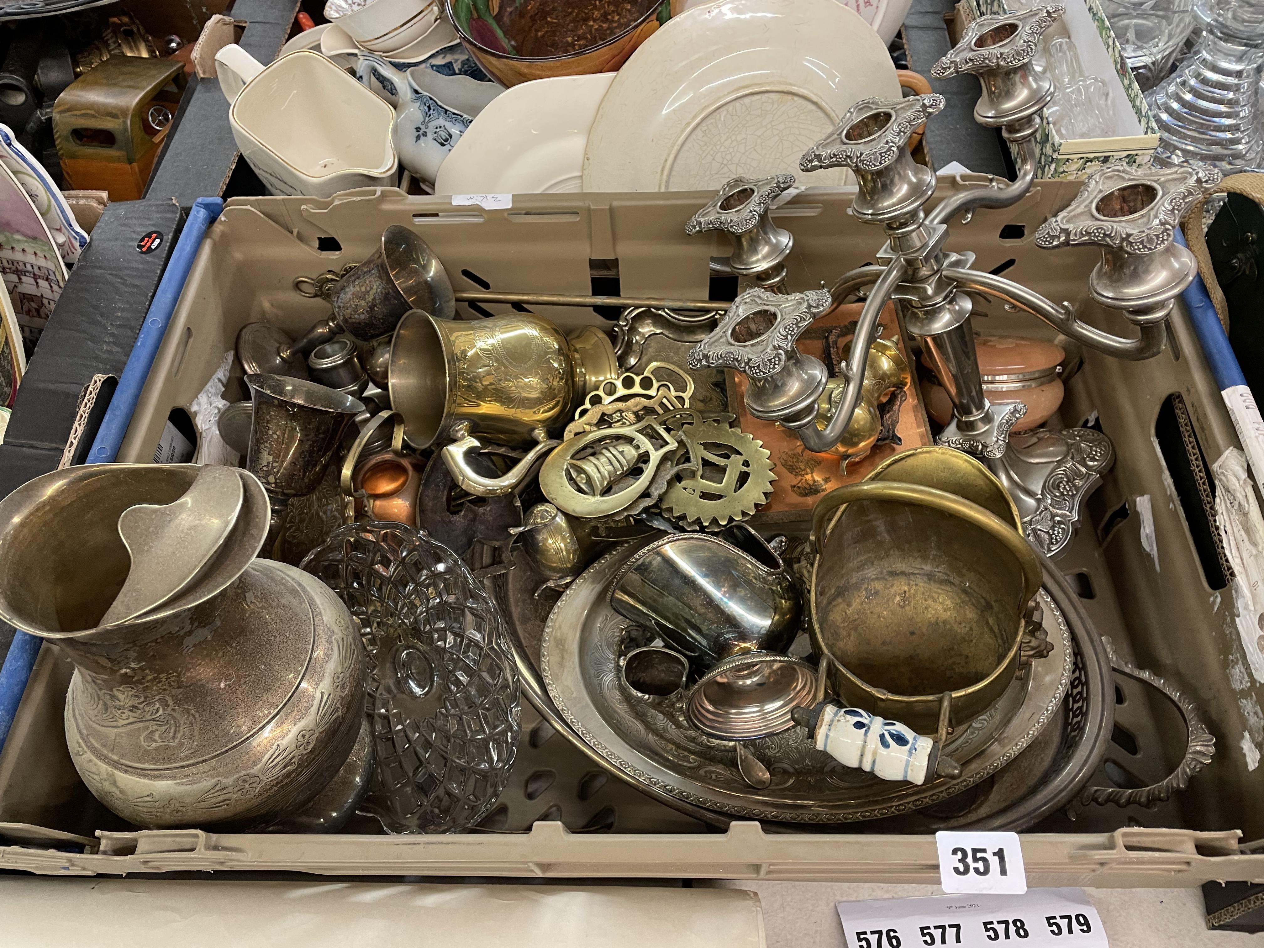 CARTON OF MIXED METAL WARES INCLUDING CANDELABRUM, EPNS HORSE BRACKETS,