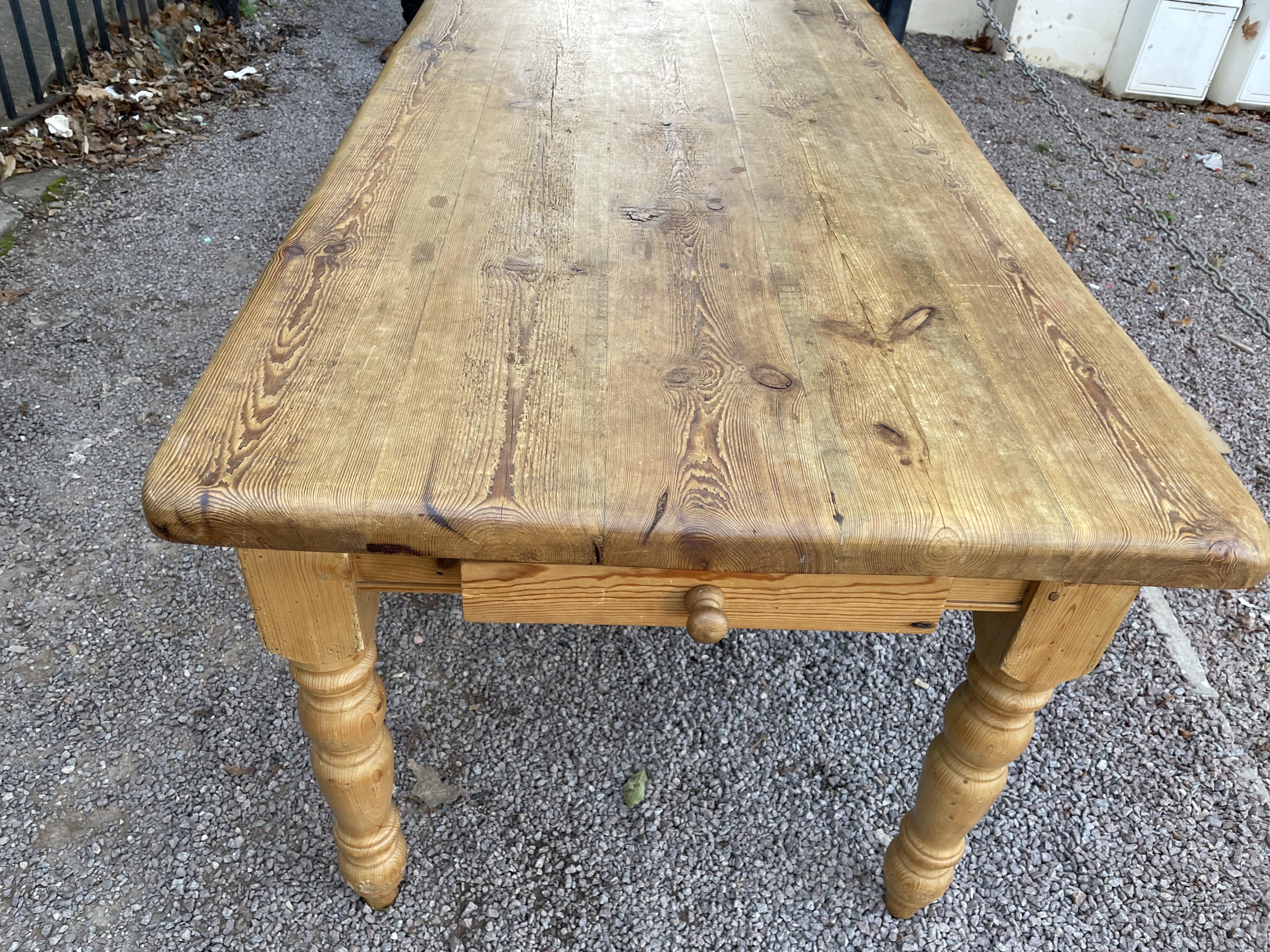 VICTORIAN STYLE PINE FARMHOUSE TABLE WITH SIX HOOP BACK CRINOLINE STRETCHER CHAIRS 212CM LONG X - Image 2 of 4