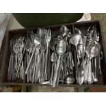 GOOD TRAY OF ASSORTED STAINLESS STEEL CUTLERY