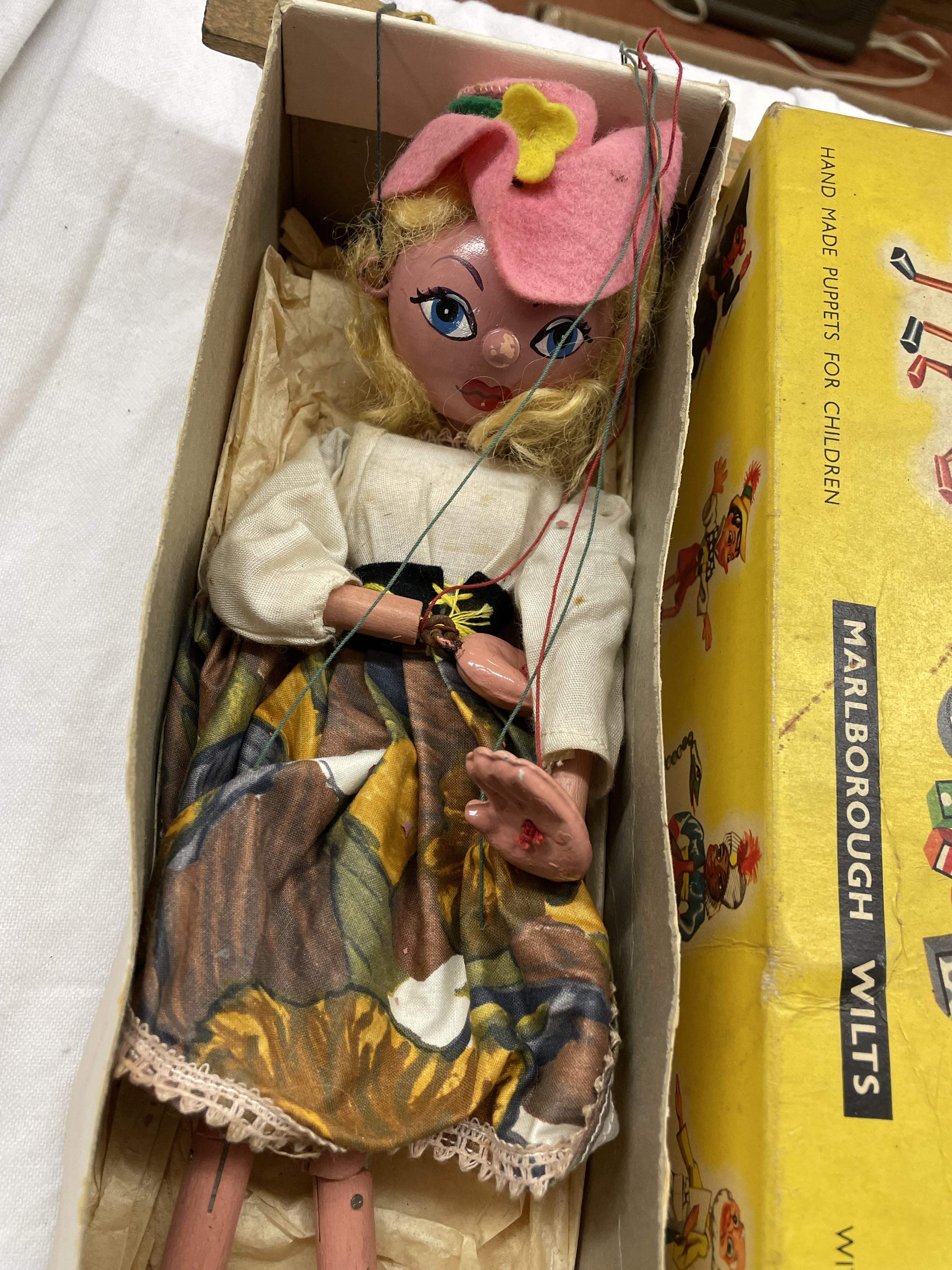 BOXED PELHAM PUPPET "SS MITZI" - Image 2 of 2