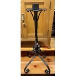 WROUGHT IRON WORK TWISTED CANDLE HOLDER