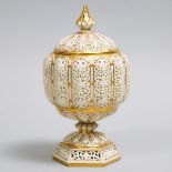 Grainger Worcester Reticulated Globular Covered Vase, c.1891-1902, height 9.8 in — 25 cm