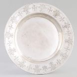 American Silver Circular Dish, Towle Silversmiths, Newburyport, Mass., 20th century, diameter 13 in