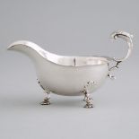American Silver Sauce Boat, Graff, Washbourne & Dunn for Cartier, New York, N.Y., 20th century, leng