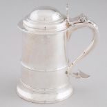 George III Silver Tankard, John Langlands & John Robertson, Newcastle, 1786, height 7.4 in — 18.8 cm