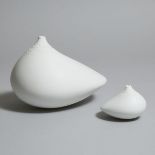 Two Rosenthal 'Pollo' Vases, Tapio Wirkkala, 20th century, 7 in — 17.7 cm, length 10.2 in — 26 cm;