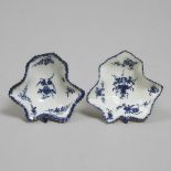 Two Worcester 'Pickle Leaf Vine' Pickle Dishes, c.1758-70, length 3.5 in — 9 cm (2 Pieces)