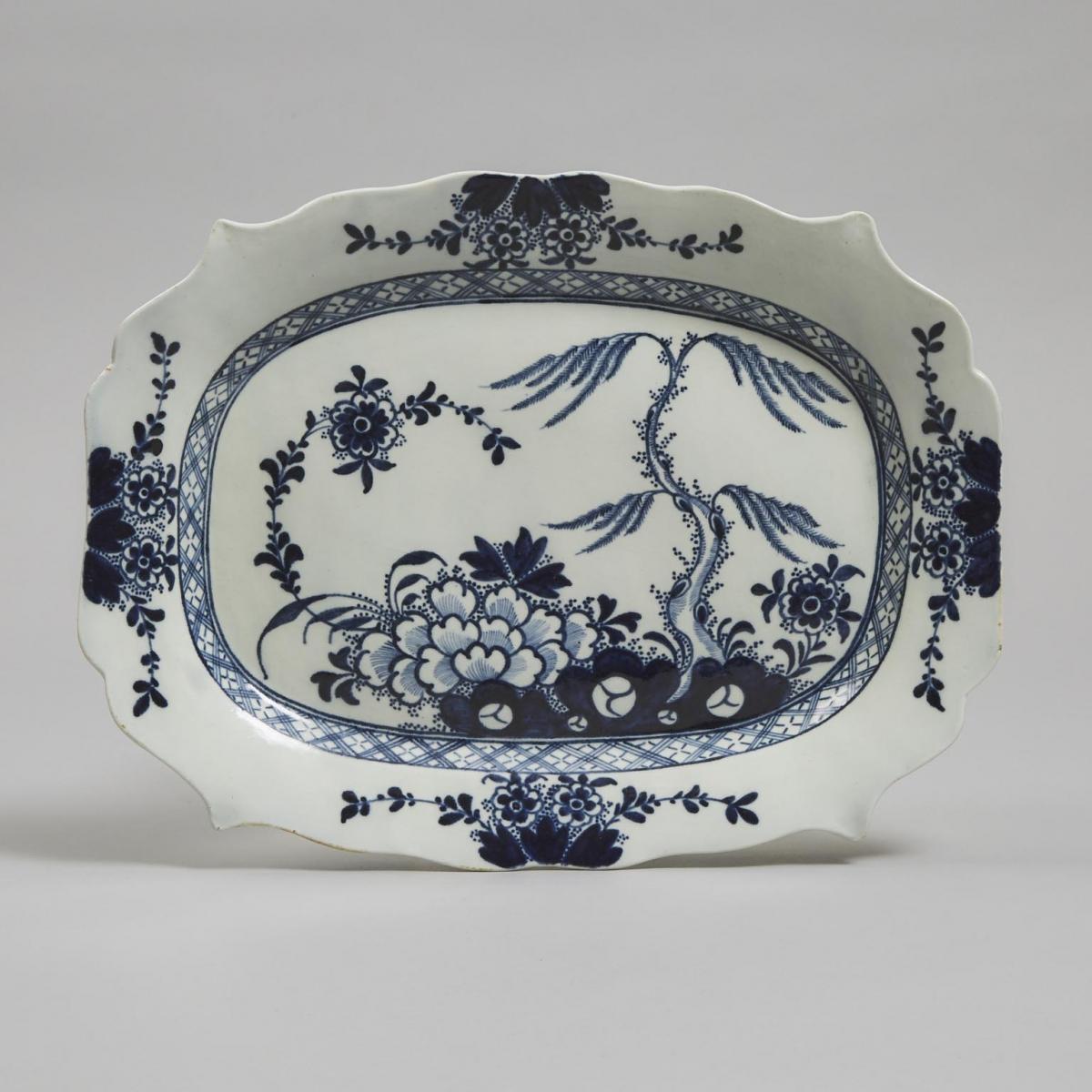 Liverpool Blue and White Shaped Oval Platter, c.1765, length 13.4 in — 34 cm