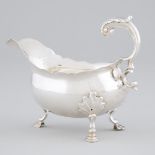 Georgian Silver Oval Bellied Sauce Boat, possibly Walter Brind, London, late 18th century, length 6.