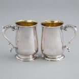 Pair of George III Silver Baluster Mugs, Thomas Wallis I, London, 1780, height 4.9 in — 12.4 cm (2 P