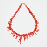 A Graduated Branch Coral Necklace, 天然珊瑚项链, length 18.9 in — 48 cm