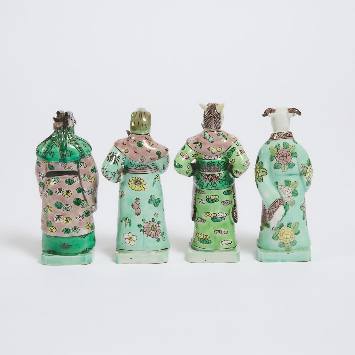 A Complete Set of Twelve Famille Verte Porcelain 'Zodiac' Figures, Late Qing Dynasty, 晚清 素三彩十二生肖一套, - Image 6 of 11