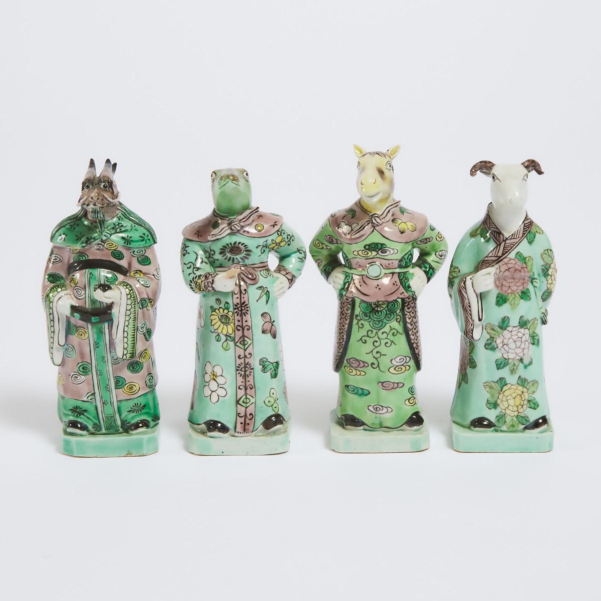 A Complete Set of Twelve Famille Verte Porcelain 'Zodiac' Figures, Late Qing Dynasty, 晚清 素三彩十二生肖一套, - Image 5 of 11