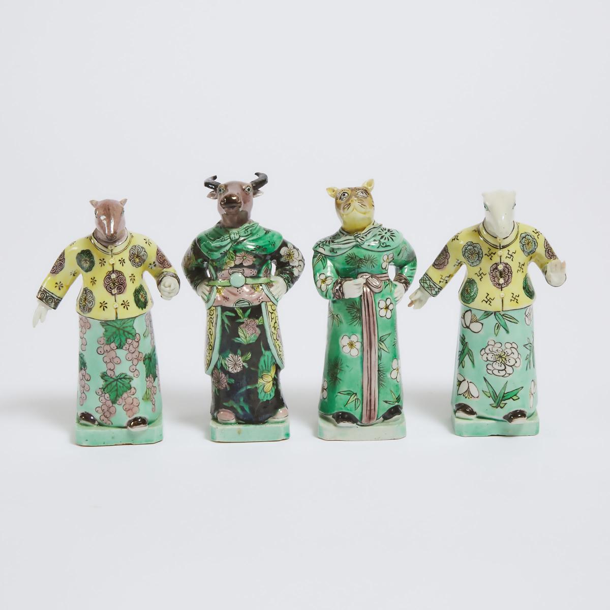 A Complete Set of Twelve Famille Verte Porcelain 'Zodiac' Figures, Late Qing Dynasty, 晚清 素三彩十二生肖一套, - Image 2 of 11