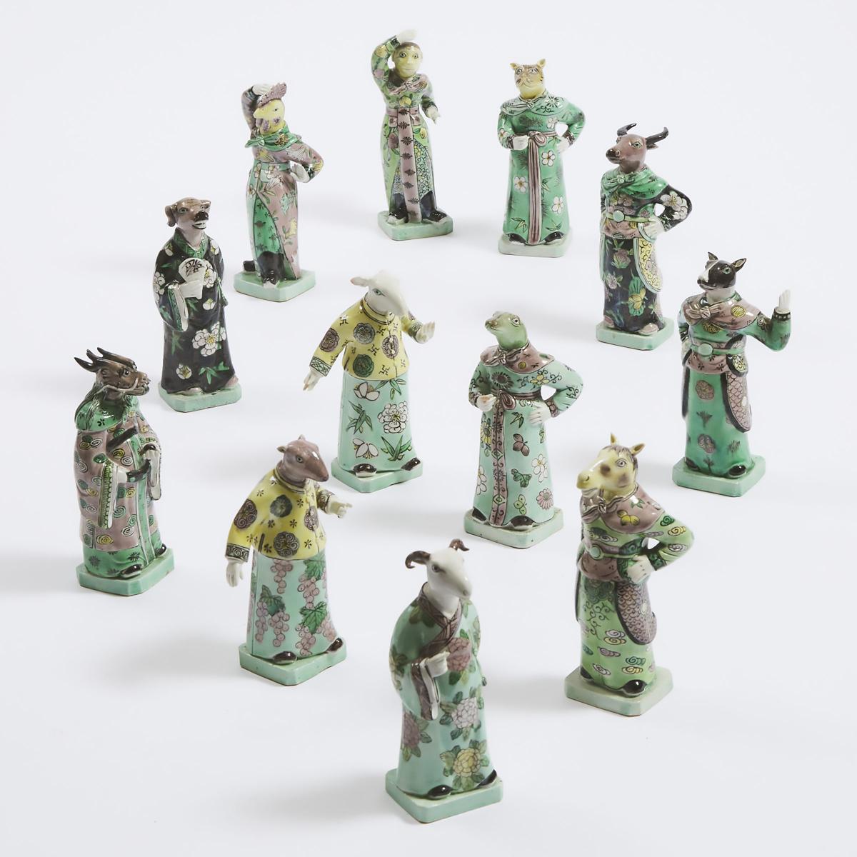 A Complete Set of Twelve Famille Verte Porcelain 'Zodiac' Figures, Late Qing Dynasty, 晚清 素三彩十二生肖一套, - Image 11 of 11