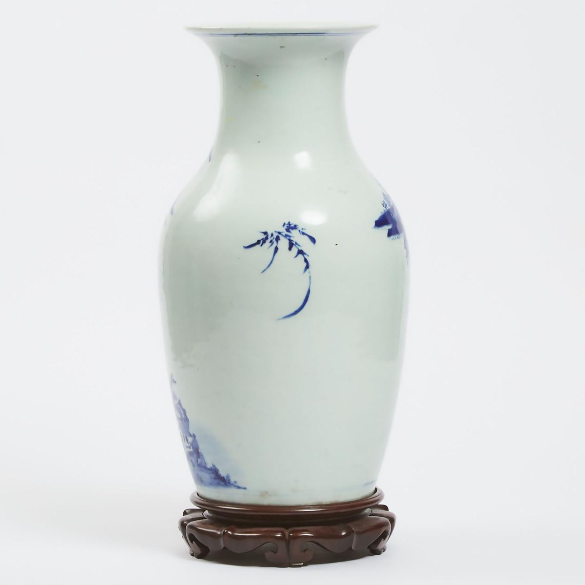 A Blue and White 'Landscape' Vase, Early 20th Century, 民国时期 青花山水人物图瓶, height 16.9 in — 43 cm - Image 4 of 4