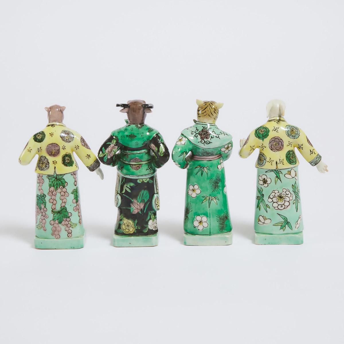 A Complete Set of Twelve Famille Verte Porcelain 'Zodiac' Figures, Late Qing Dynasty, 晚清 素三彩十二生肖一套, - Image 3 of 11