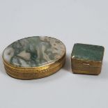 Two Moss Agate Panelled Gilt Metal Snuff Boxes, 19th/early 20th century, oval 2.4 x 2 in — 6 x 5 cm