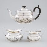 Late Victorian Silver Tea Service, Samuel Walton Smith, London, 1895, teapot height 4.9 in — 12.5 cm