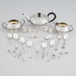 Group of Mainly North American Silver, 20th century, teapot height 4.1 in — 10.5 cm (25 Pieces)