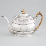 George III Silver Teapot, Robert & David Hennell, London, 1800, height 7 in — 17.8 cm