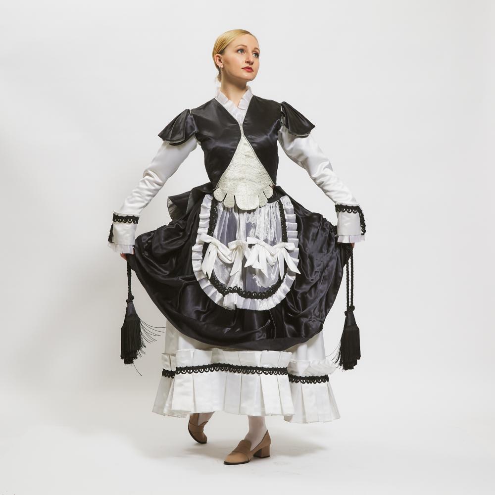 Costume for a Character in Opera Atelier's Production of Mozart's 'Don Giovanni', 2004 - Image 4 of 7