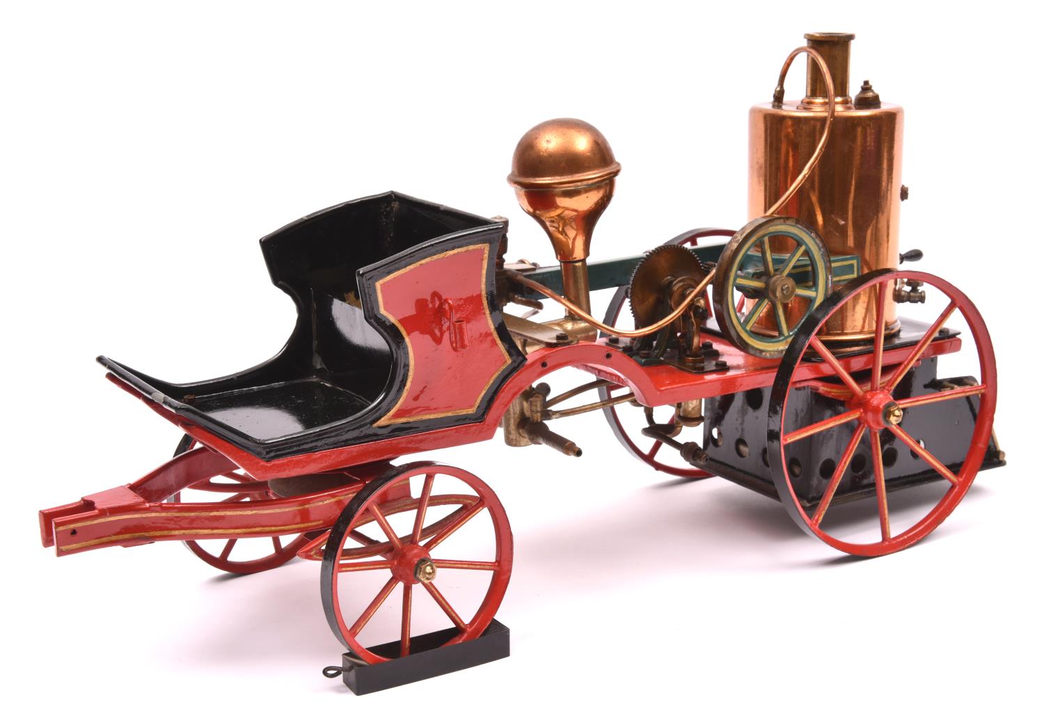 A rare Marklin 4-wheel horse drawn spirit fired fire engine c.1902. Of cast iron and tinplate